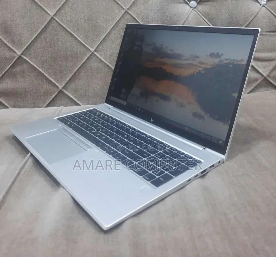 New Laptop HP EliteBook 850 G8 16GB Intel Core i7 SSD 512GB