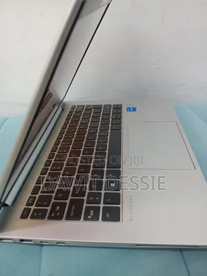 New Laptop HP EliteBook 840 G10 16GB Intel Core i5 SSD 512GB