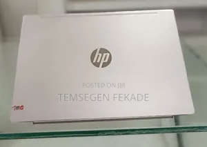 New Laptop HP Pavilion 14 8GB Intel Core i5 SSD 512GB