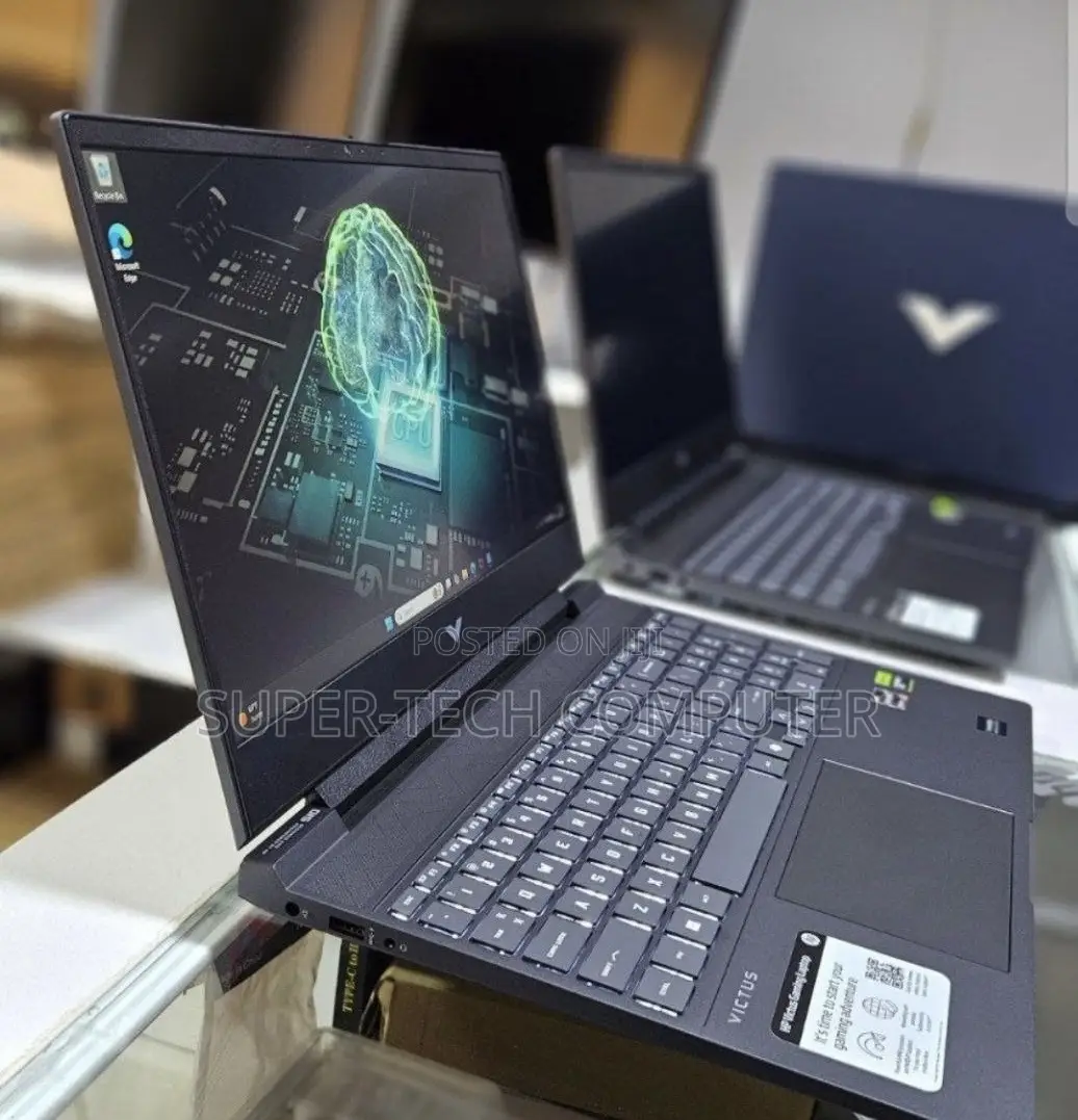 New Laptop HP Victus 16 16GB AMD Ryzen 7 SSD 512GB