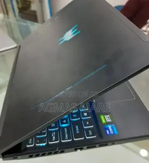 New Laptop Acer Predator Helios 300 16GB Intel Core i7 SSD 512GB