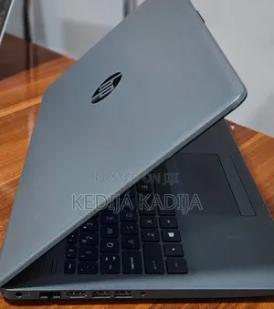 New Laptop HP 250 G7 8GB Intel Core i5 SSD 1T