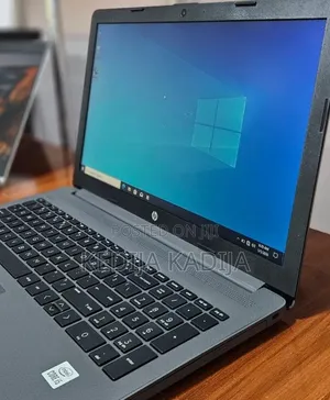 New Laptop HP 250 G7 8GB Intel Core i5 SSD 1T