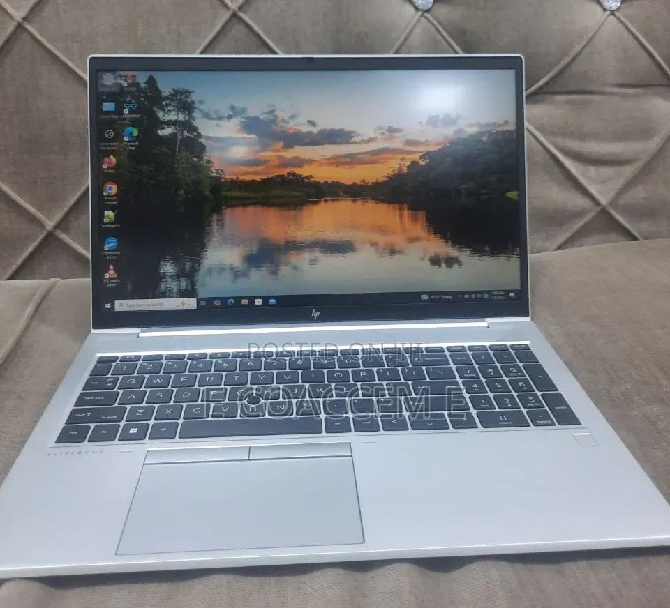 New Laptop HP EliteBook 850 G8 16GB Intel Core i7 SSD 512GB