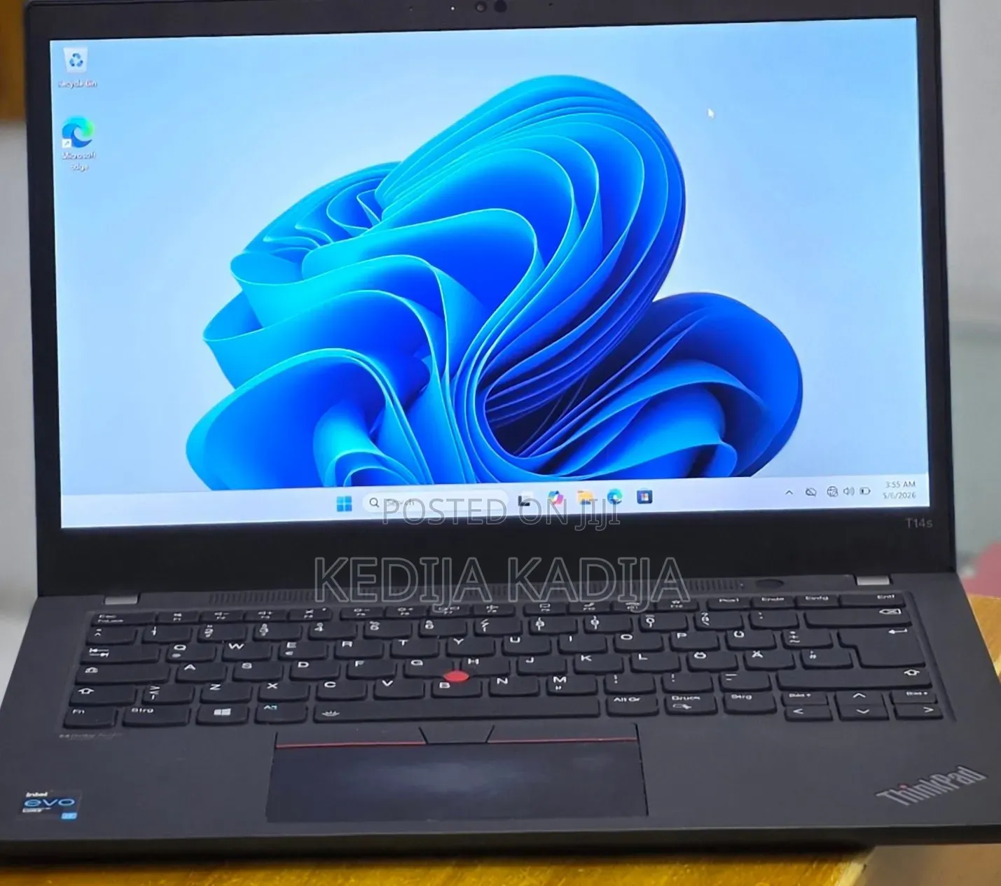New Laptop Lenovo ThinkPad T14 16GB Intel Core i7 SSD 512GB