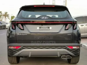 Hyundai Tucson 2023 Silver