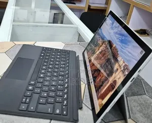 New Laptop Microsoft Surface Pro 7 8GB Intel Core i5 SSD 256GB