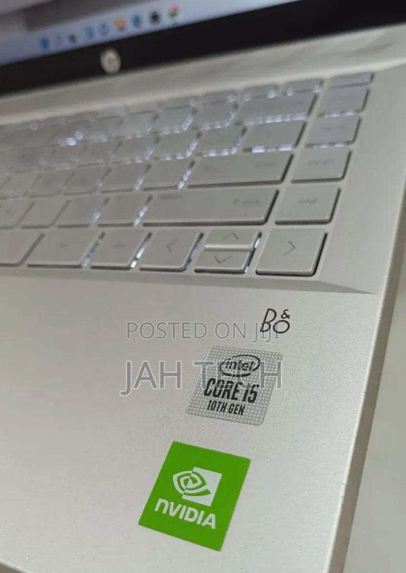 New Laptop HP Pavilion 14 8GB Intel Core i5 SSD 512GB