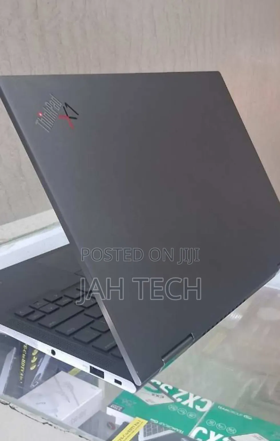 New Laptop Lenovo ThinkPad X1 Yoga 16GB Intel Core i7 SSD 512GB