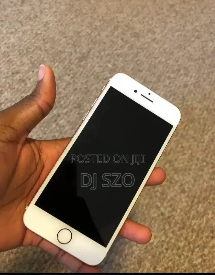 Apple iPhone 7 32 GB Pink