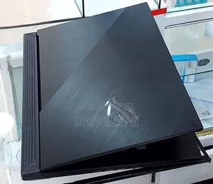 New Laptop Asus ROG Strix G15 16GB Intel Core i7 SSD 1T