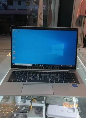 New Laptop HP EliteBook 840 G8 16GB Intel Core i7 SSD 512GB
