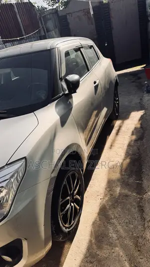 Suzuki Swift RS 2022 Silver
