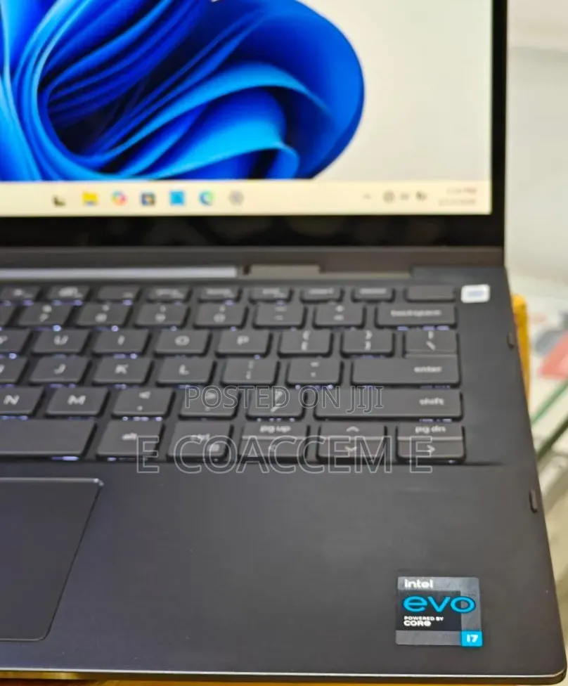New Laptop Dell 16GB Intel Core i7 SSD 512GB