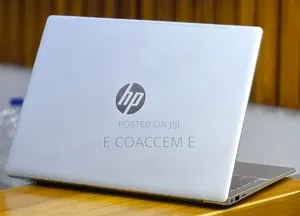 New Laptop HP 16GB Intel Core i5 SSD 512GB