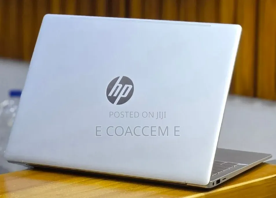 New Laptop HP 16GB Intel Core i5 SSD 512GB