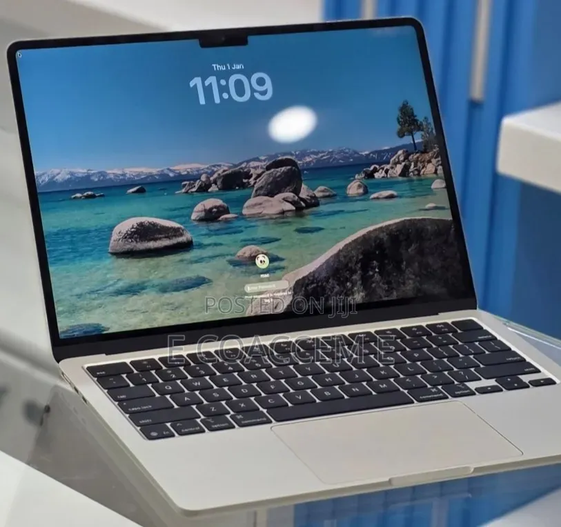 New Laptop Apple MacBook 16GB SSD 256GB