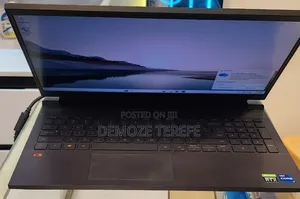 New Laptop Dell G15 5511 16GB Intel Core i7 SSD 512GB