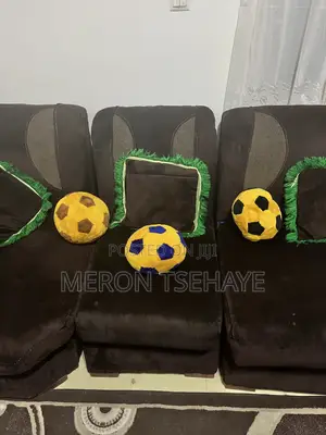 Sofa (Ball) Pillows
