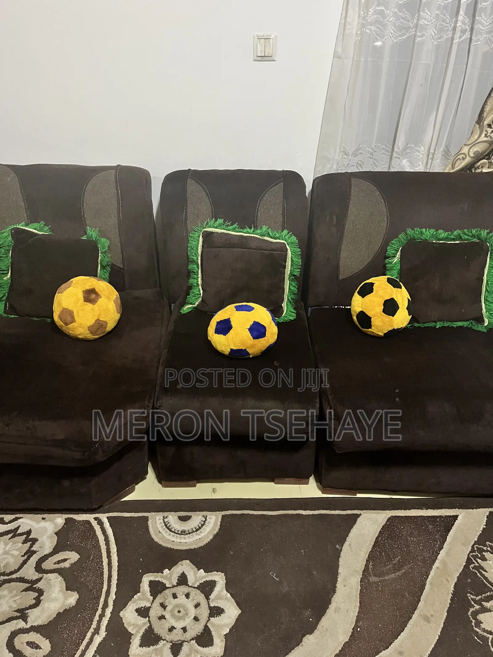 Sofa (Ball) Pillows