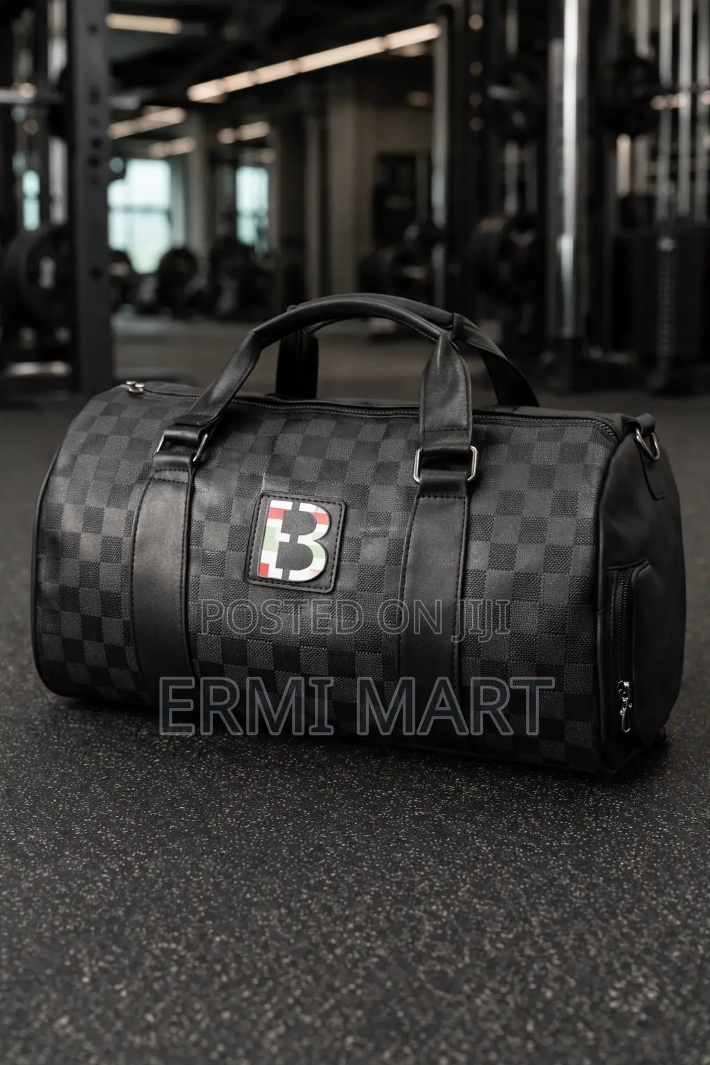Black Checkered Gym Duffel Bag – Stylish Durable
