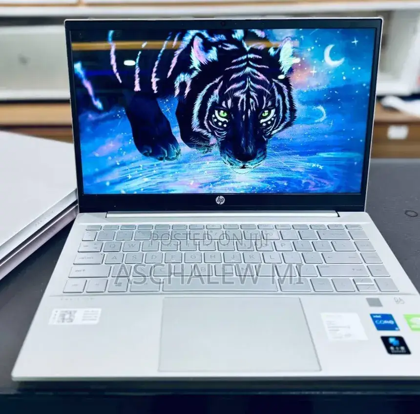 New Laptop HP Pavilion 14 16GB Intel Core i5 SSD 512GB