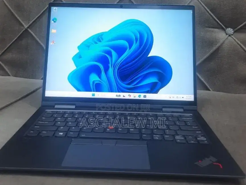 New Laptop Lenovo ThinkPad X1 Yoga 16GB Intel Core i7 SSD 512GB