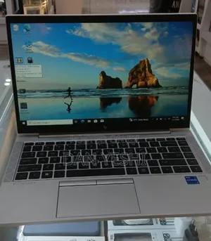 New Laptop HP EliteBook 840 G8 16GB Intel Core i7 SSD 512GB