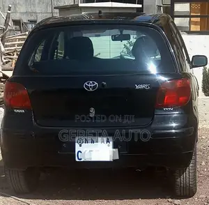 Toyota Vitz 2004