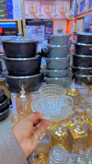 Luxurious Tea Cup Glassware With Golden 6 Pc የሻይ ብርጭቆ ሴት
