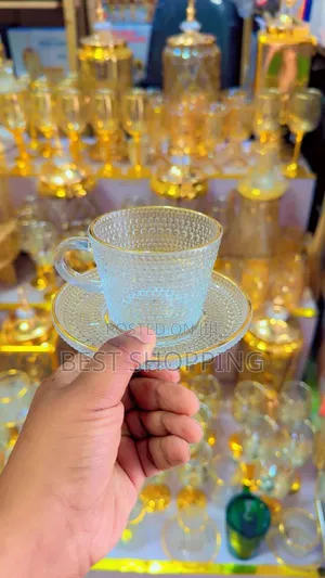 Luxurious Tea Cup Glassware With Golden 6 Pc የሻይ ብርጭቆ ሴት