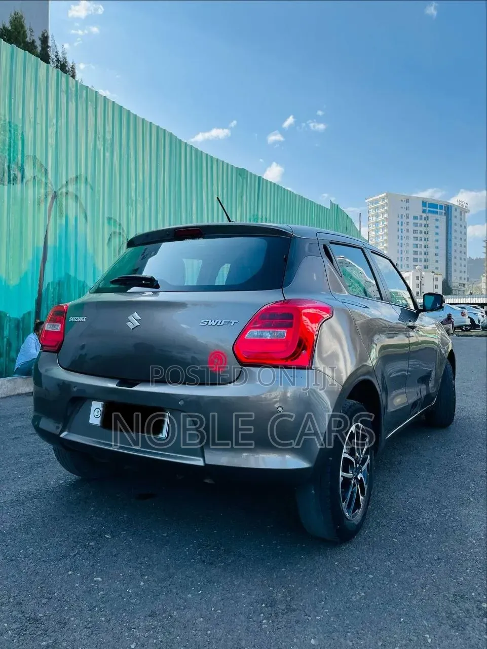 Suzuki Swift 2022 Gray