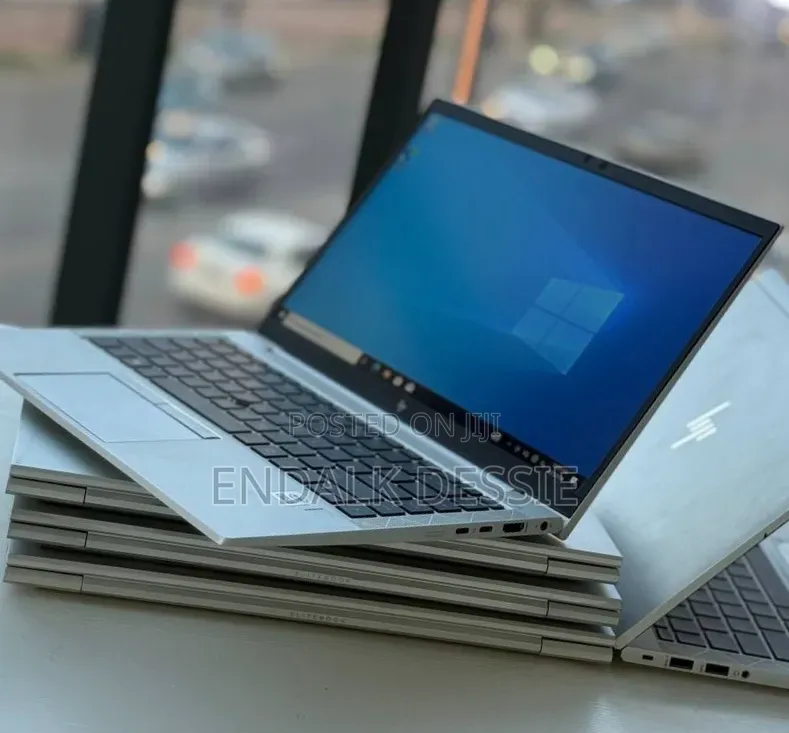 New Laptop HP EliteBook 840 G7 8GB Intel Core i5 SSD 512GB