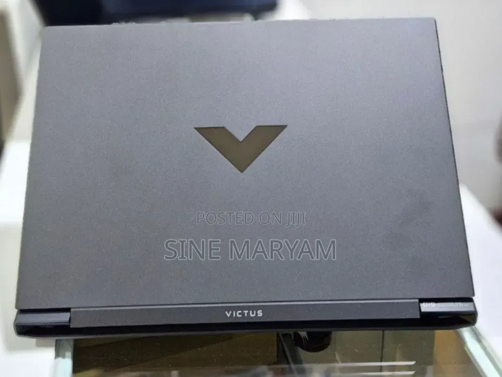 New Laptop HP Victus 16 16GB AMD Ryzen 7 SSD 512GB