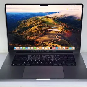 New Laptop Apple MacBook Pro 32GB Apple M1 Pro SSD 512GB