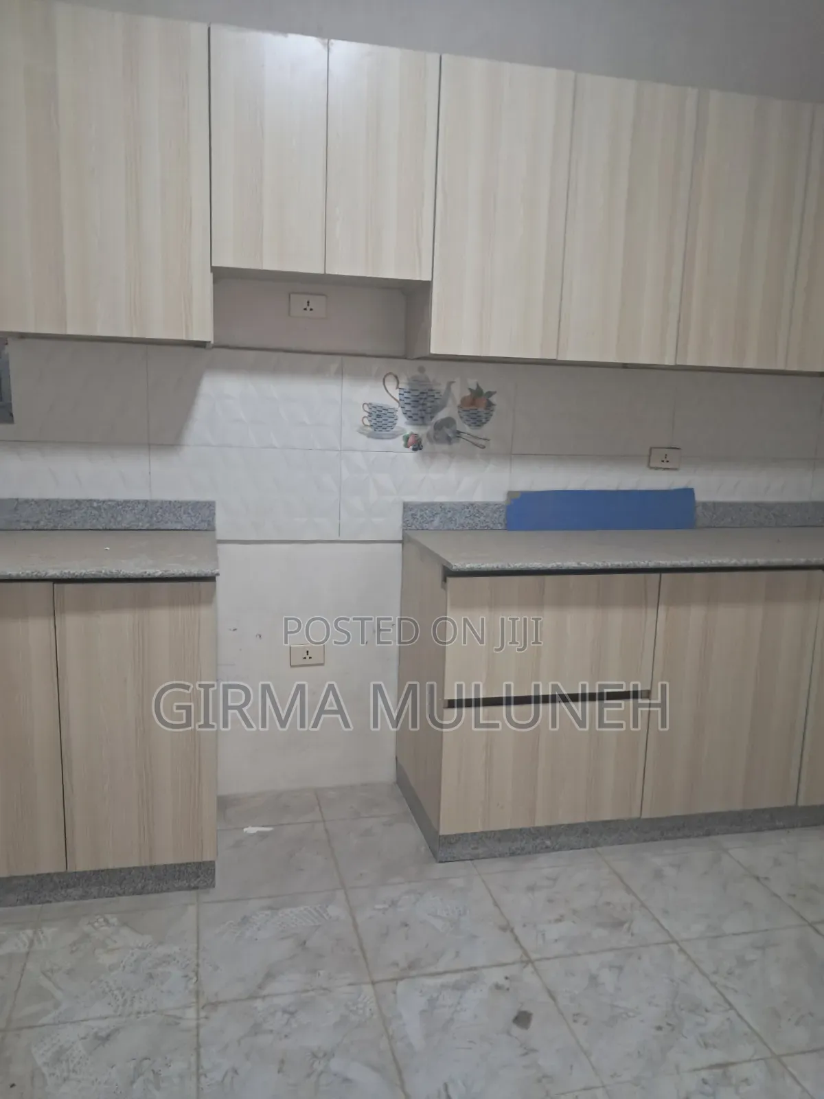 3bdrm Apartment in ሩፋኤል, Gullele for sale