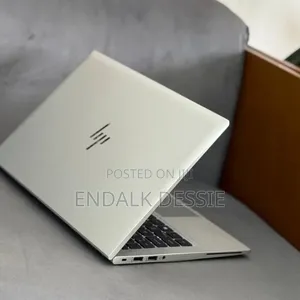 New Laptop HP EliteBook 830 G8 8GB Intel Core i7 SSD 512GB