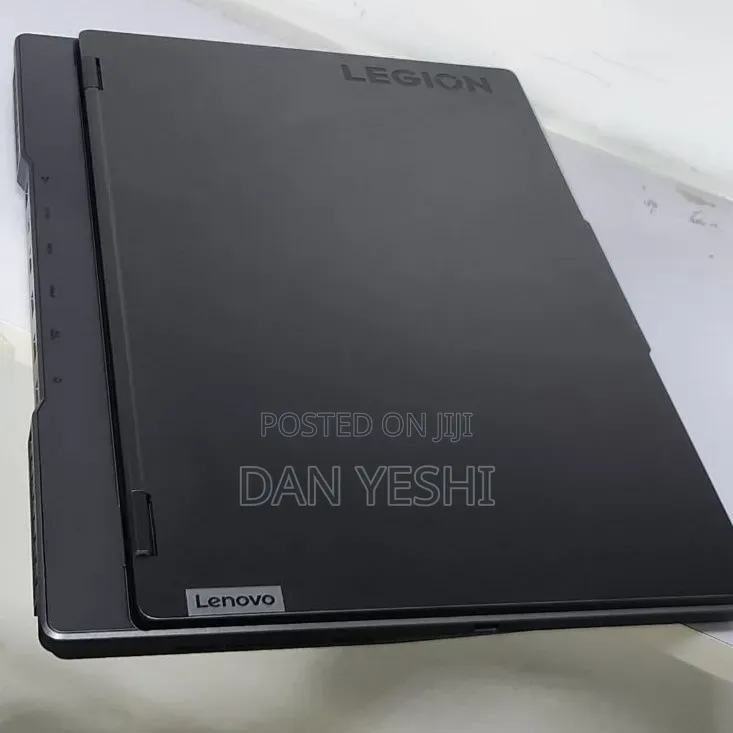 New Laptop Lenovo Legion 5 24GB Intel Core i7 SSD 1T