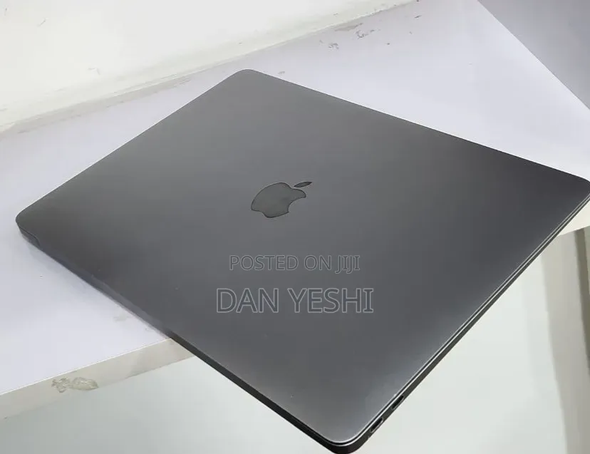 New Laptop Apple MacBook Air 2020 M1 8GB Apple M1 SSD 256GB