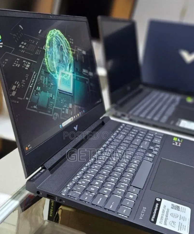 New Laptop HP Victus 15 16GB Intel Core i7 SSD 512GB