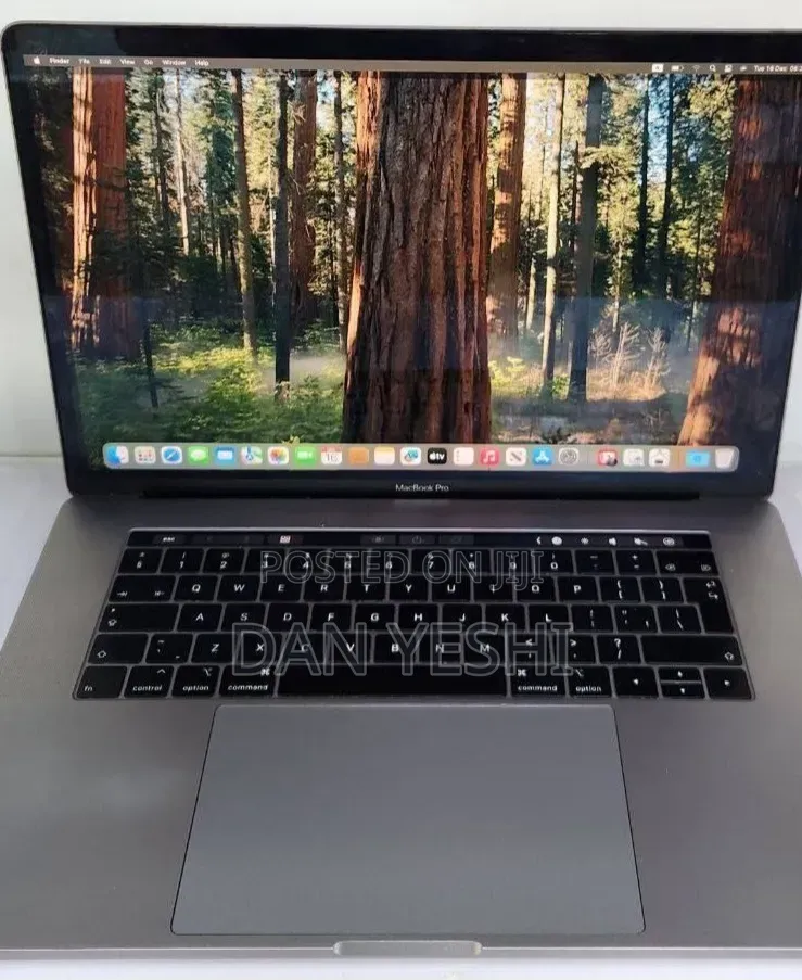 New Laptop Apple MacBook Pro 2019 16GB Intel Core i9 SSD 512GB