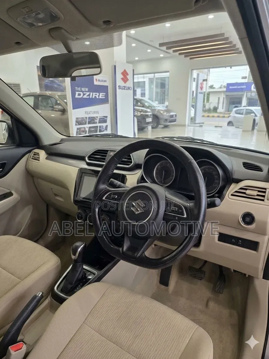 New Suzuki Dzire 2023 Silver