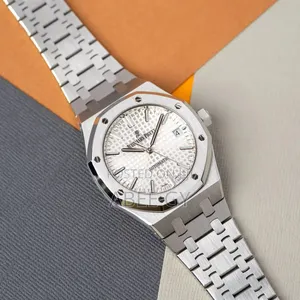 Ap Watch Rugged Elegance and a Sharp Dial Design in a Stainless Steel