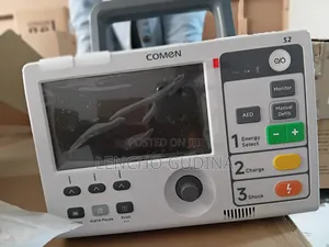 Comen Model S2 Defibrillator With 5 Ecg Electrode
