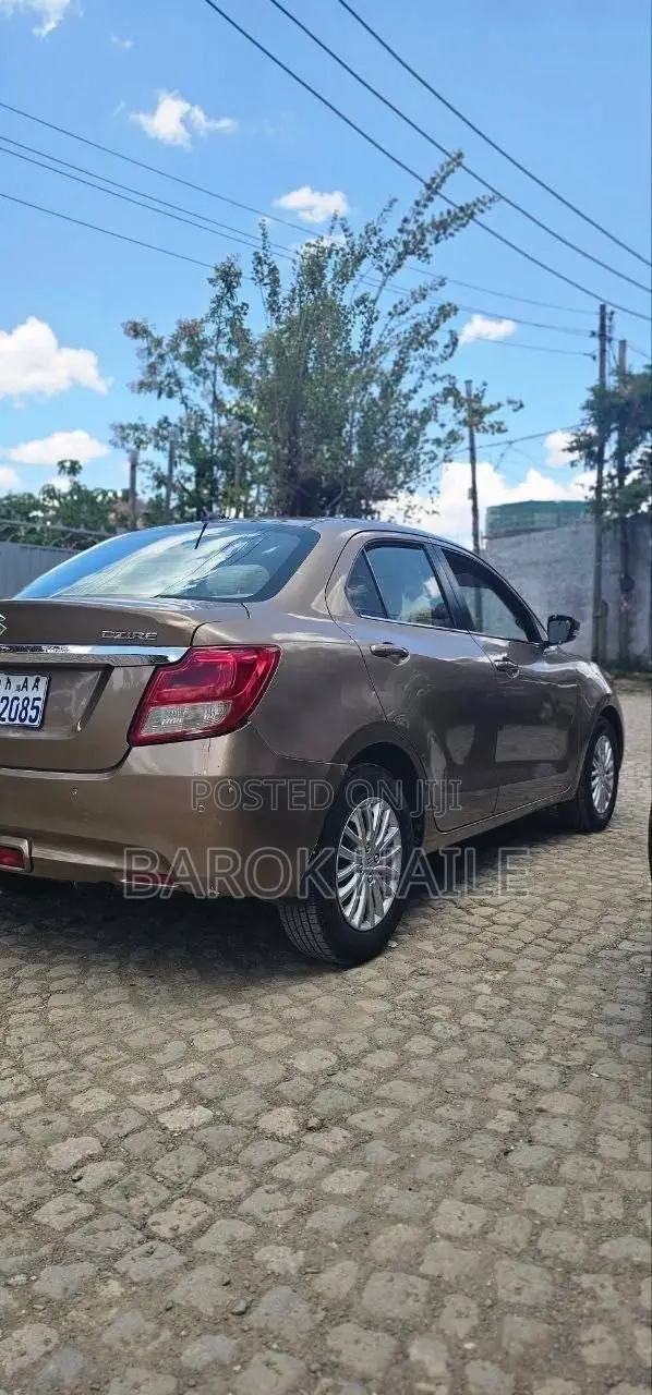 Suzuki Dzire 2021 Gold