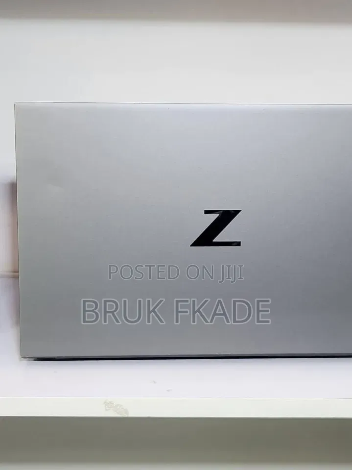 New Laptop HP ZBook Power G7 32GB Intel Core i9 SSD 512GB