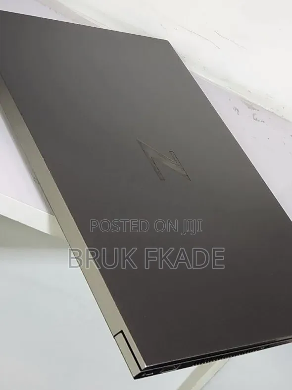 New Laptop HP ZBook Power G7 32GB Intel Core i9 SSD 512GB