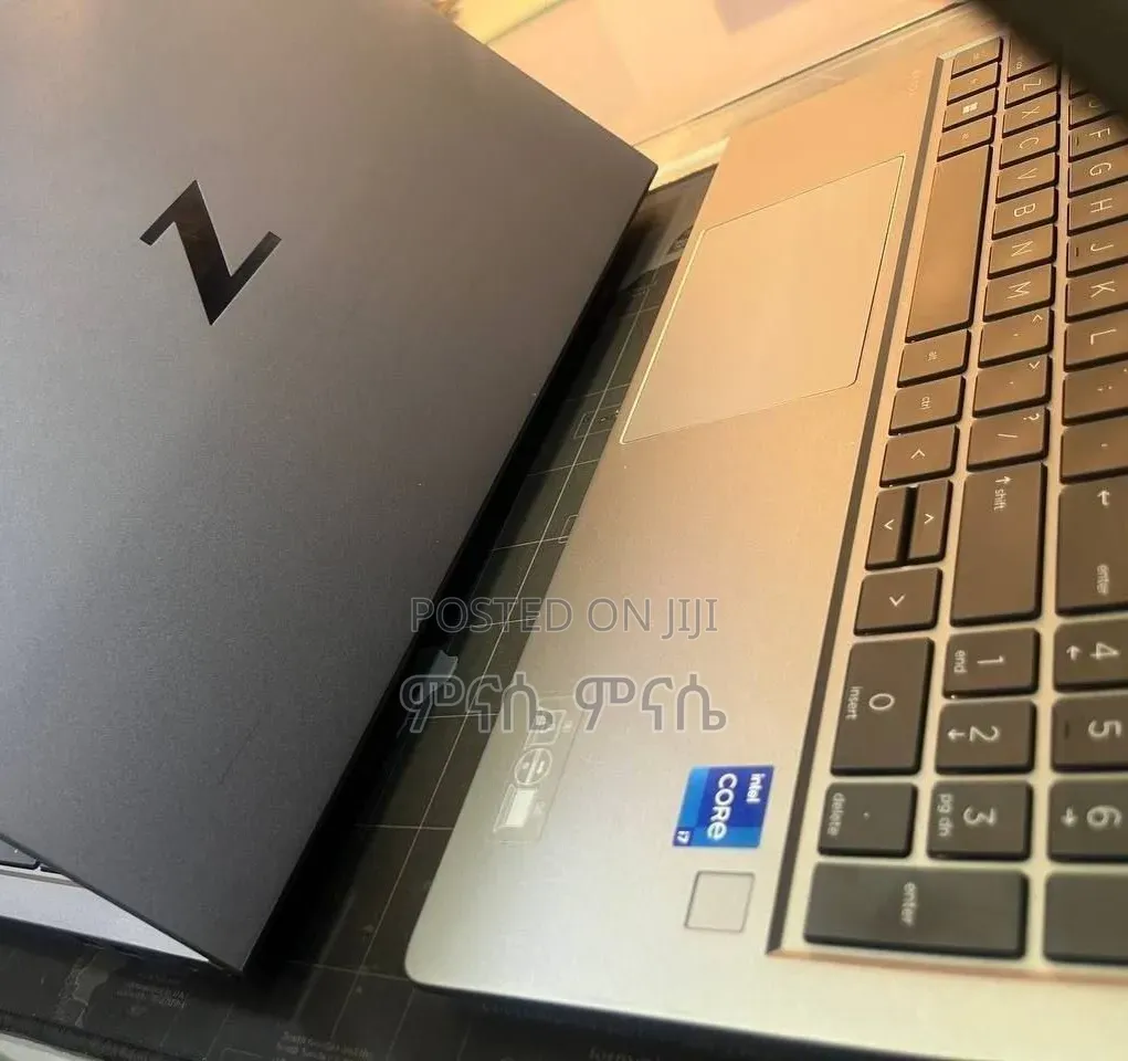New Laptop HP ZBook Power G7 32GB Intel Core i7 SSD 512GB