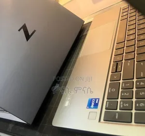 New Laptop HP ZBook Power G7 32GB Intel Core i7 SSD 512GB