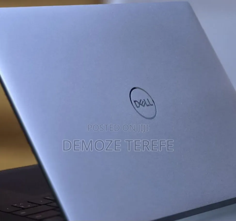 New Laptop Dell Inspiron 15 16GB Intel Core i9 SSD 512GB